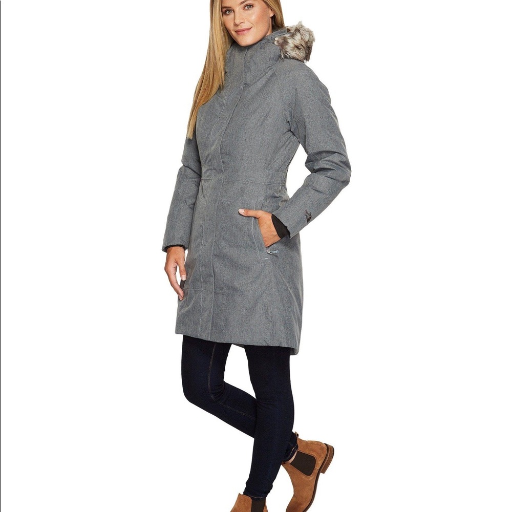 North Face Arctic Parka - Gray